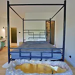 Art Boutique - Calea Victoriei, Center 4* Boekarest