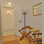 Art Boutique - Calea Victoriei, Center 4*