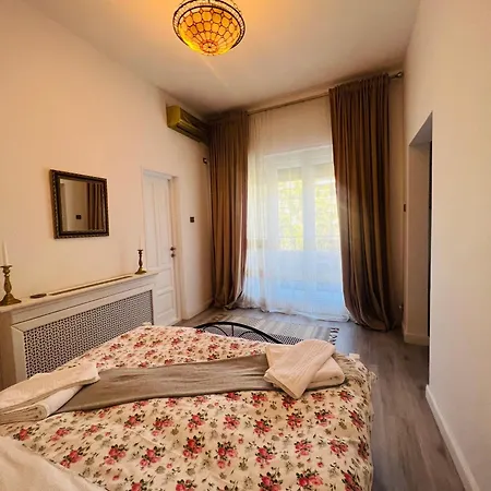 Art Boutique Residence - City Center, Calea Victoriei, 4* Bucarest