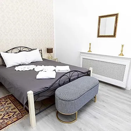 Art Boutique Residence - City Center - Calea Victoriei Aparthotel 4*