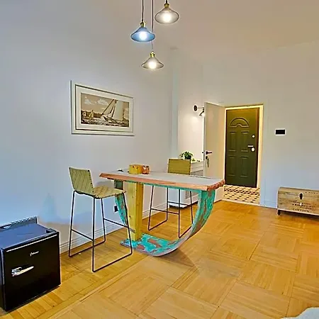 Art Boutique Residence - City Center - Calea Victoriei Aparthotel 4*