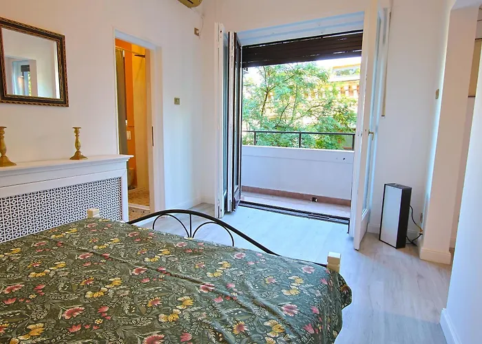 Art Boutique Aparthotel 4*