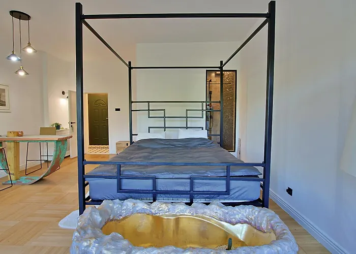 Art Boutique 4* Boekarest